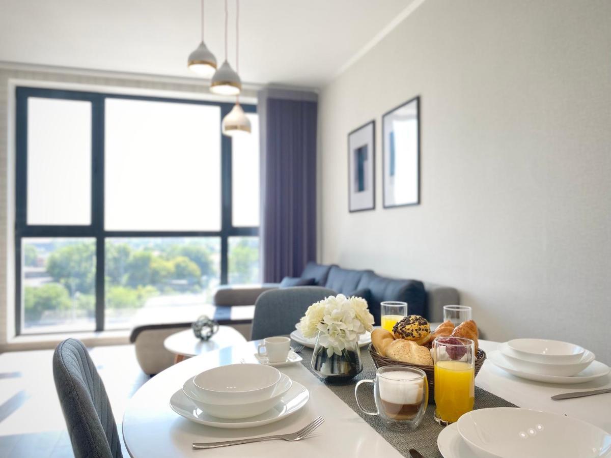 Private Apartment For 4 Guests And Parking Plovdiv Buitenkant foto